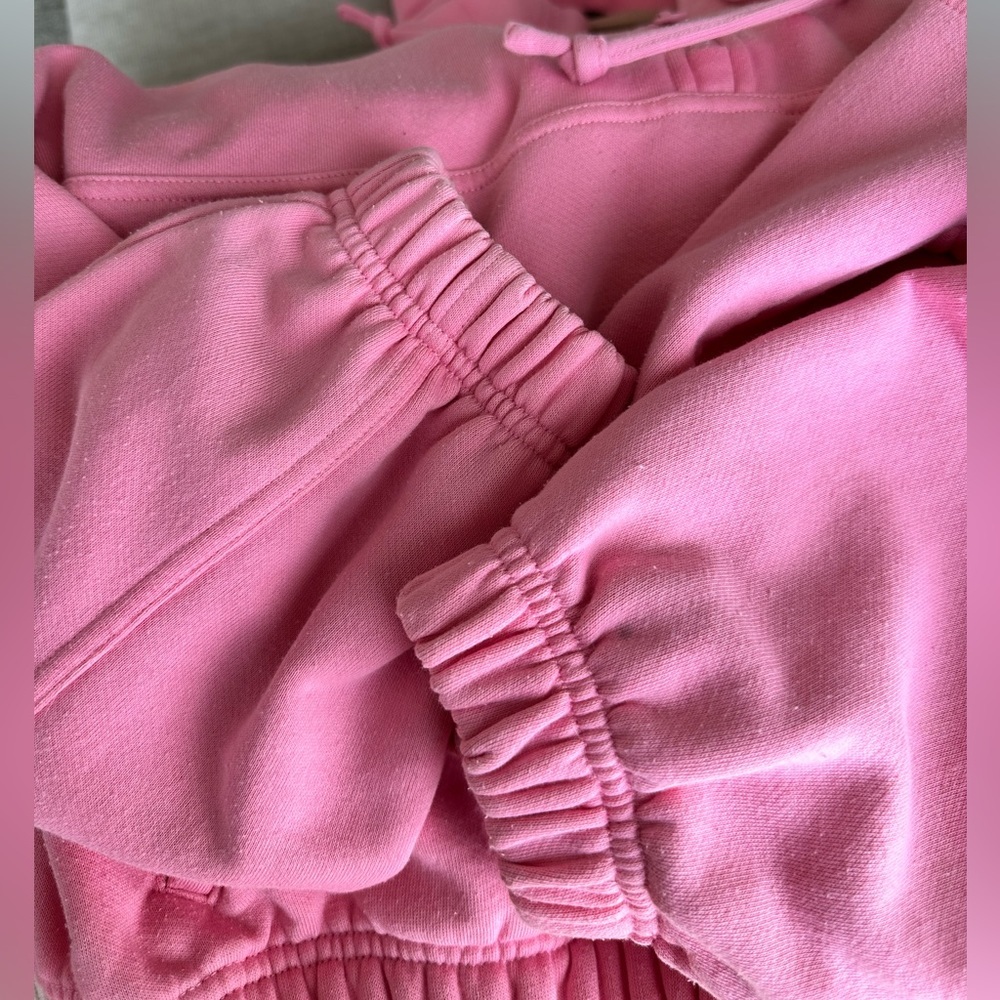 Alo Yoga Stadium Half-Zip in Macaron Pink, Size Small - Picture 11 of 15